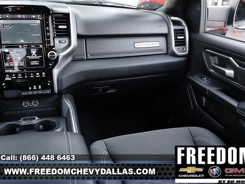 Used 2025 RAM 1500 Big Horn image 33