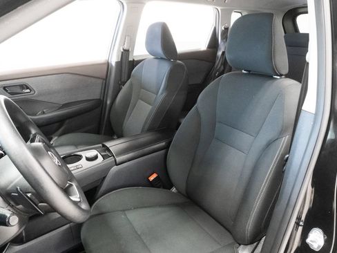 Used 2023 Nissan Rogue S AWD/4WD image 7