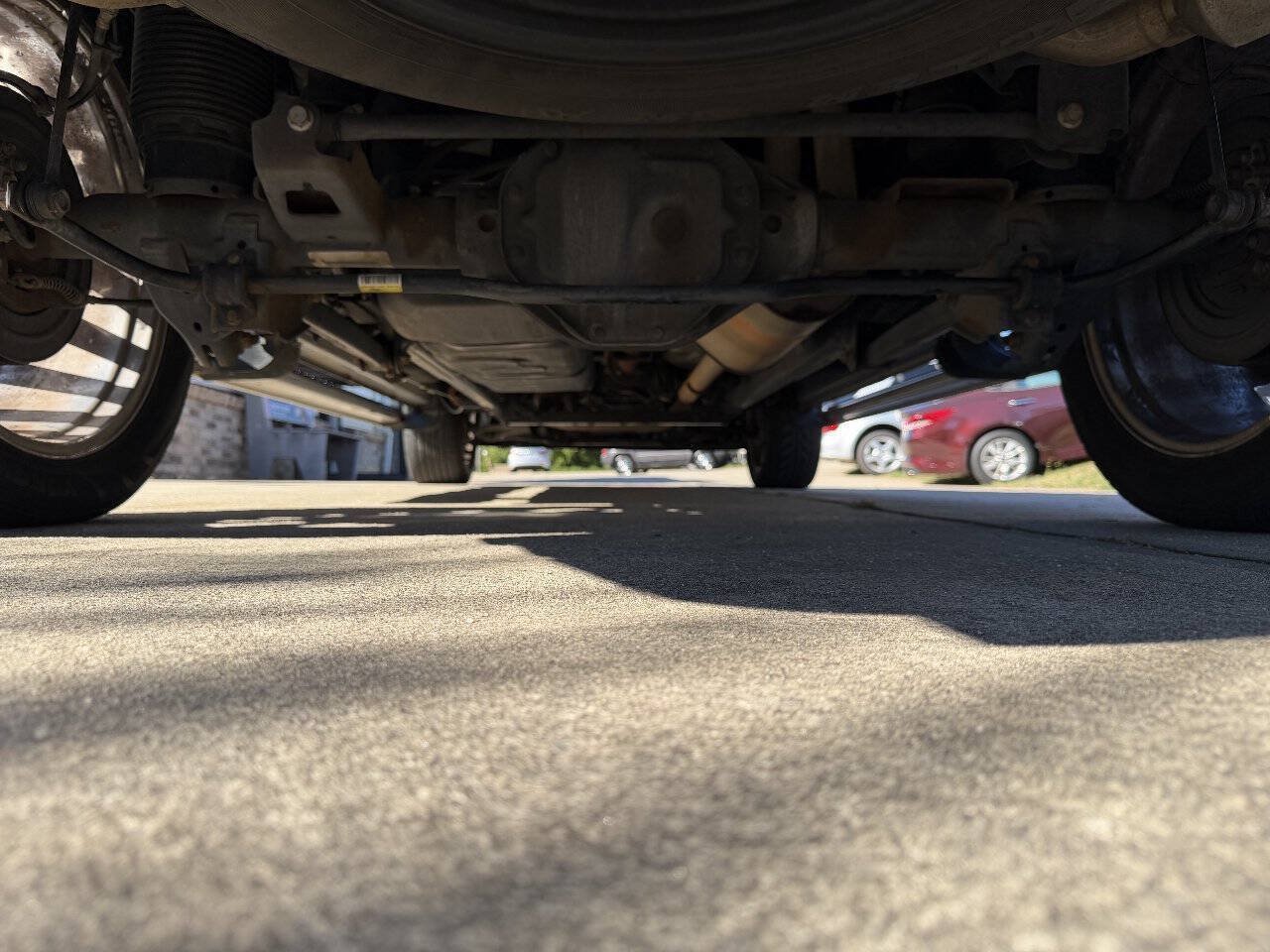 Used 2015 RAM 1500 Limited RWD image 11