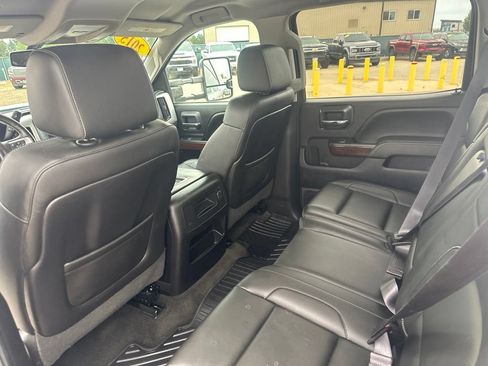 Used 2015 GMC Sierra 3500 SLT w/ Duramax Plus Package AWD/4WD image 18