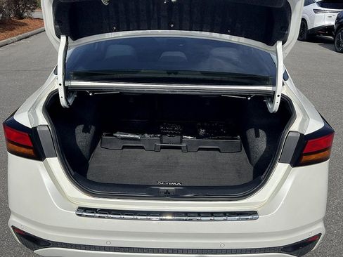 Certified 2021 Nissan Altima 2.5 SV image 15