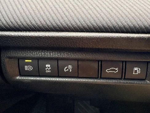 Used 2026 Toyota Camry Hybrid w/ Convenience Package FWD image 25