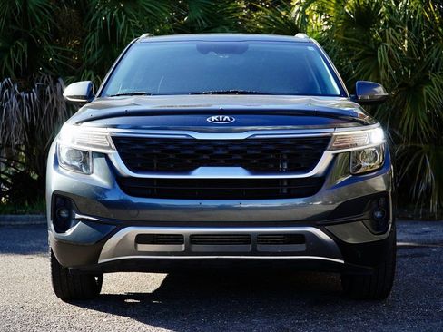 Used 2021 Kia Seltos S image 3