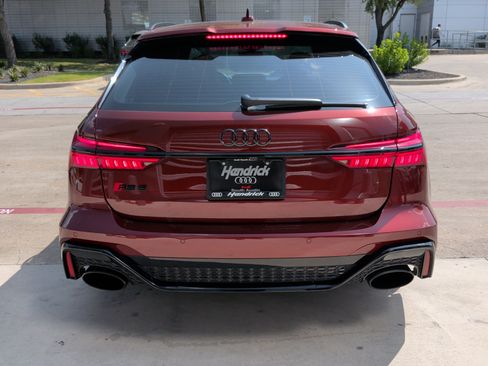 Used 2024 Audi RS 6 performance AWD/4WD image 9