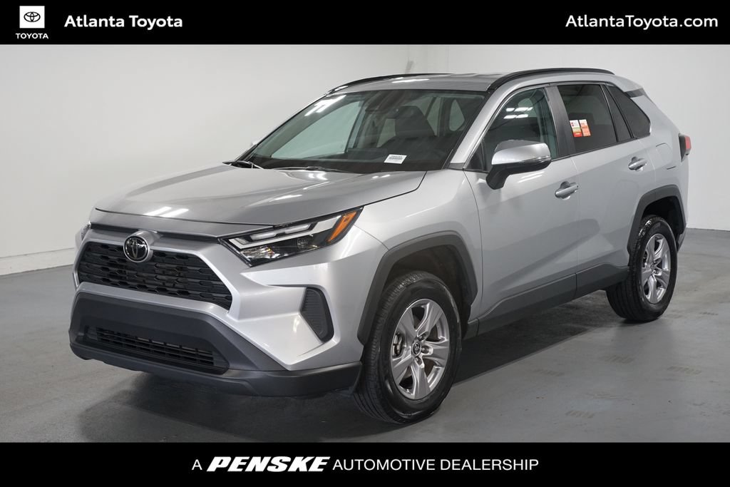 Certified 2025 Toyota RAV4 XLE FWD image 1