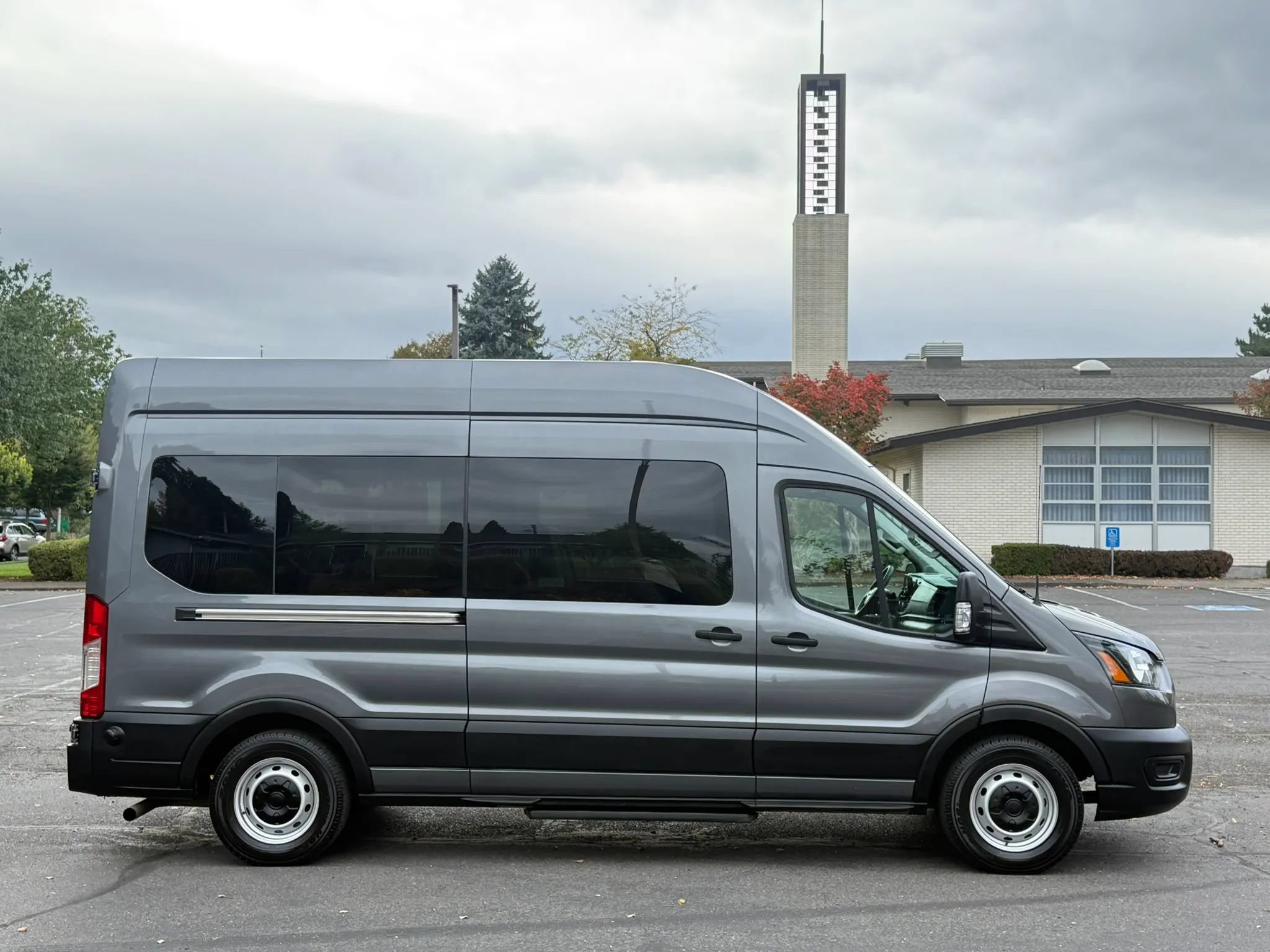 Used 2023 Ford Transit 350 XL RWD image 7
