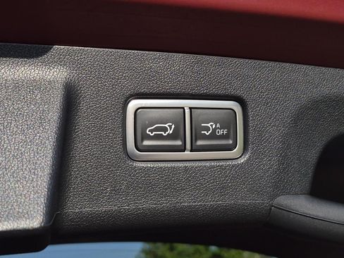 Used 2025 Kia Sorento EX w/ Panoramic Sunroof Package FWD image 9