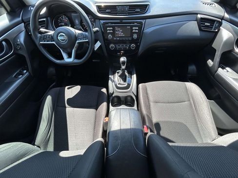 Used 2017 Nissan Rogue Sport S w/ S Appearance Package image 12