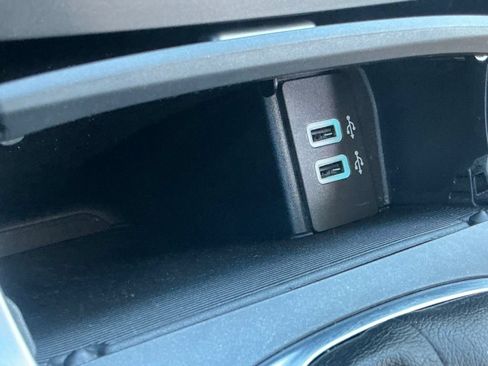 Used 2018 Ford Edge SEL w/ Equipment Group 201A FWD image 44