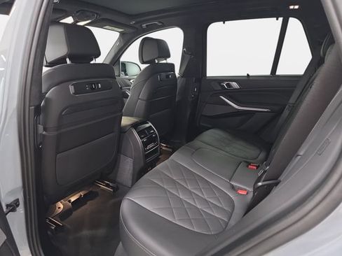 Used 2026 BMW X5 M60i AWD/4WD image 10