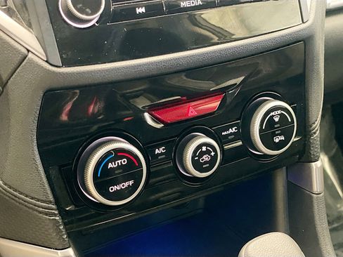 Used 2023 Subaru Forester Premium image 11