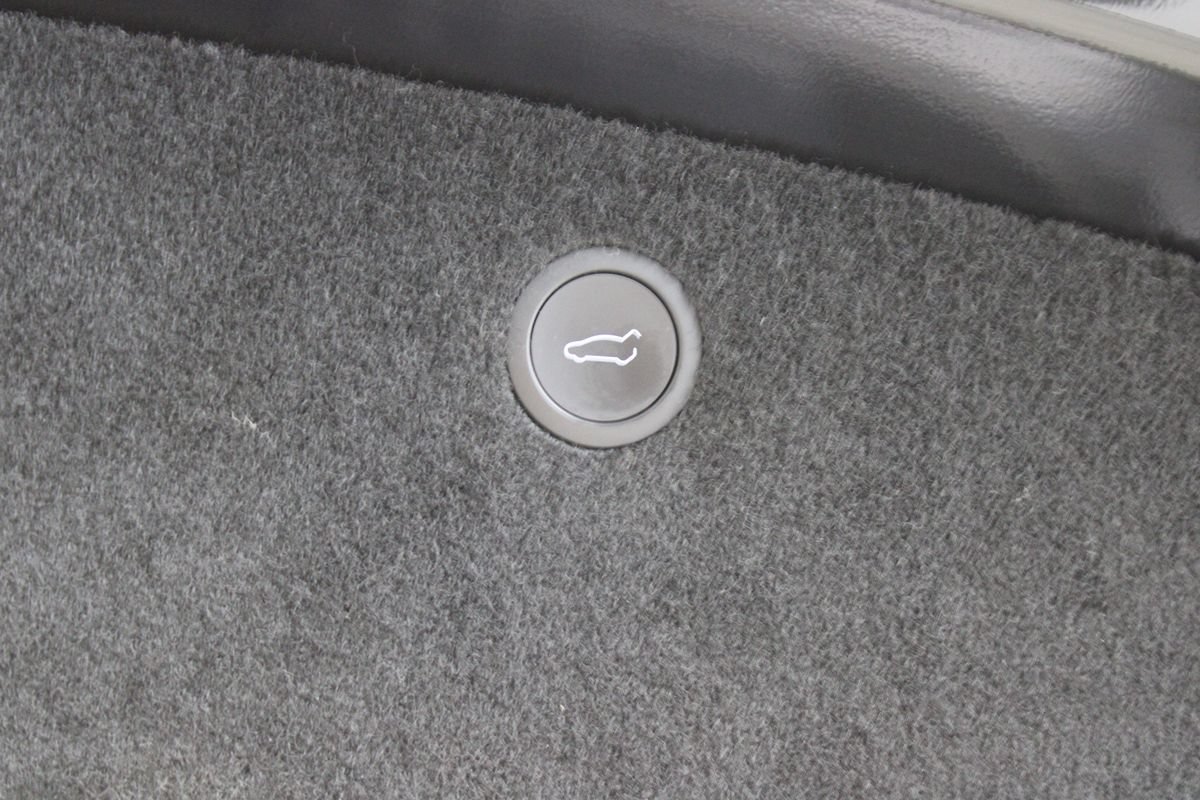 Used 2026 Tesla Model X Plaid AWD/4WD image 44