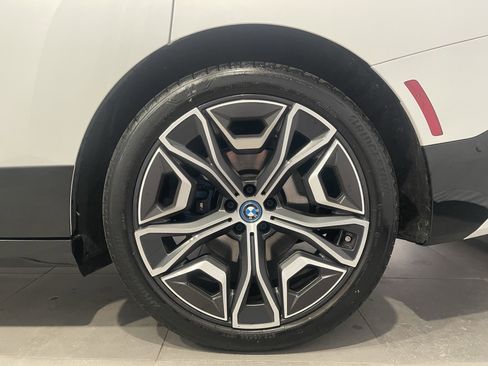 Certified 2023 BMW iX M60 w/ Executive Package AWD/4WD image 8
