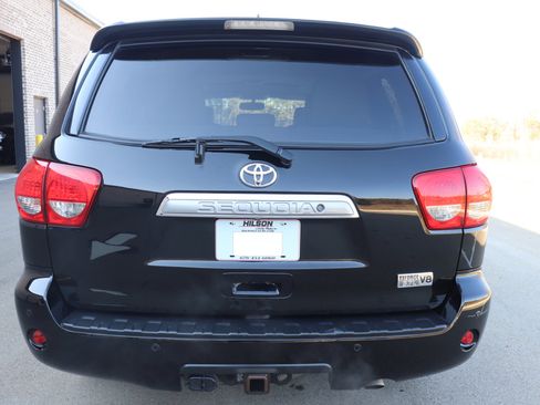 Used 2014 Toyota Sequoia Limited image 12