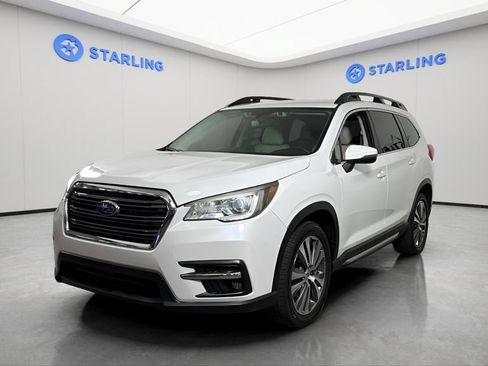 Used 2019 Subaru Ascent Limited AWD/4WD image 16