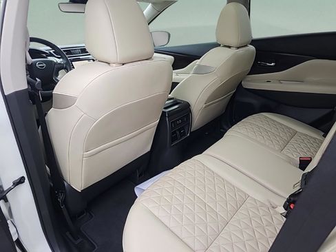Used 2024 Nissan Murano Platinum w/ Cargo Package image 28
