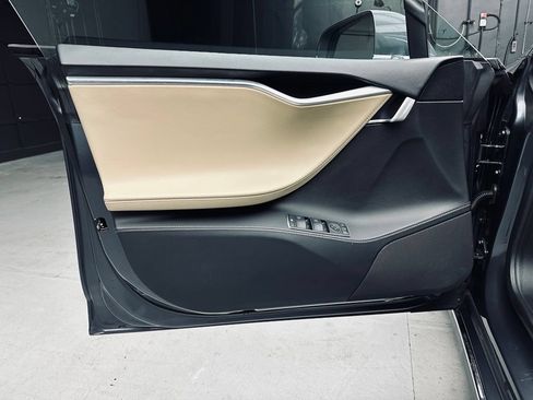Used 2015 Tesla Model S 85D AWD/4WD image 25