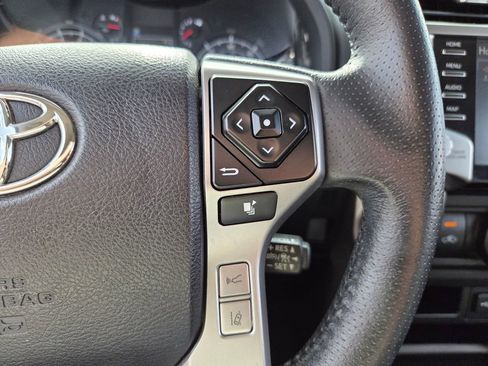 Used 2020 Toyota 4Runner SR5 Premium w/ Moonroof Package image 27