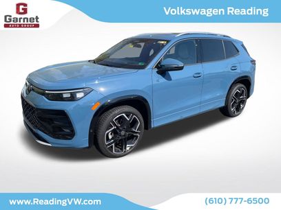 Certified 2025 Volkswagen Tiguan SEL R-Line