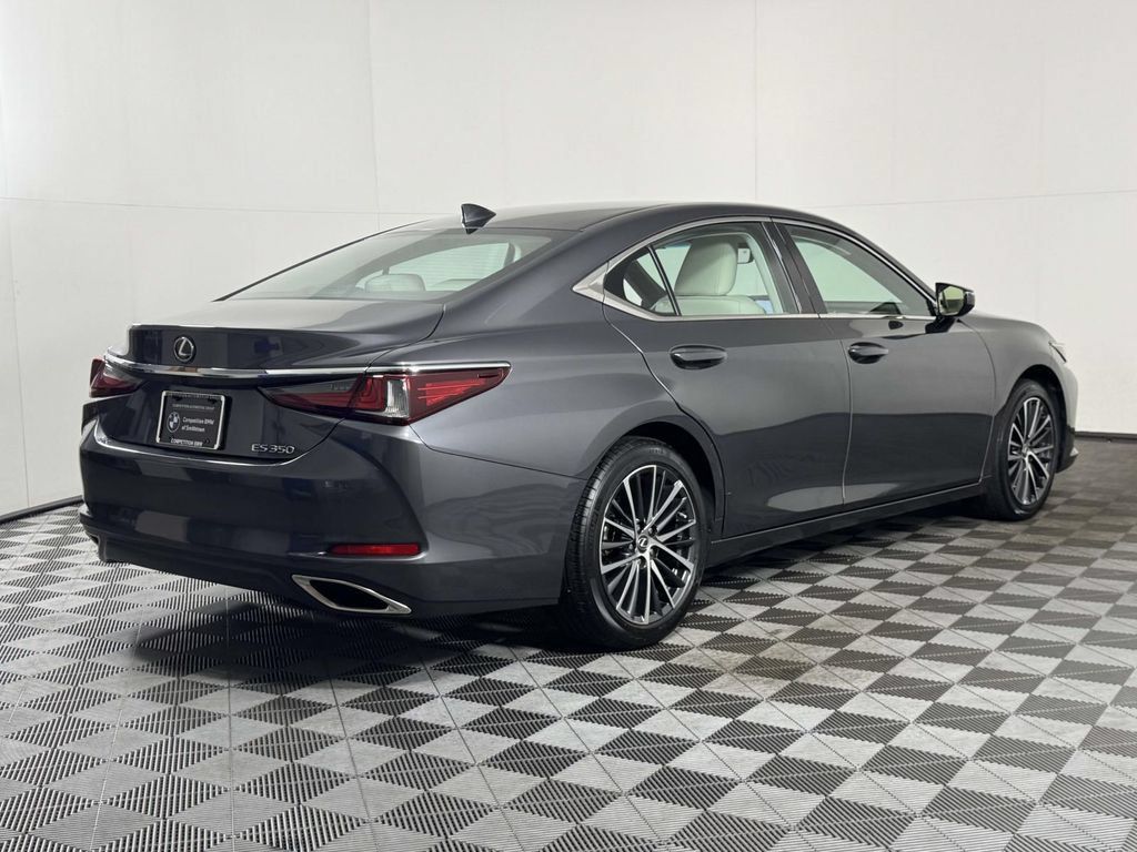 Used 2024 Lexus ES 350 w/ Premium Package FWD image 10