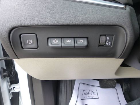 Used 2022 Buick Enclave Premium w/ Surround and Sites Package FWD image 25
