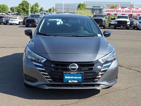 Used 2025 Nissan Versa S w/ Trunk Package FWD image 3