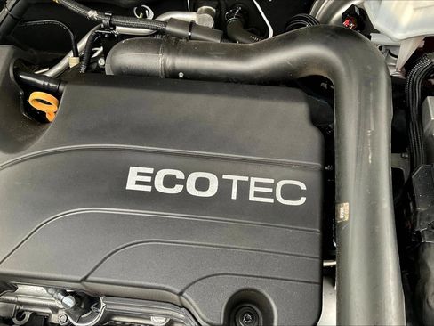 Used 2020 GMC Terrain SLE w/ Driver Convenience Package image 33