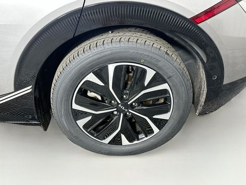 Used 2023 Kia EV6 Wind w/ Wind Technology Package RWD image 11