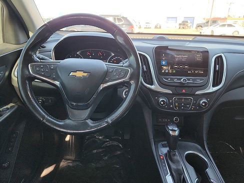 Used 2019 Chevrolet Equinox Premier image 6