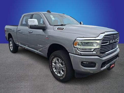 Used 2024 RAM 2500 Laramie w/ Safety Group AWD/4WD image 3