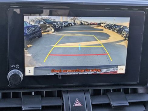 Used 2024 Toyota RAV4 LE image 18