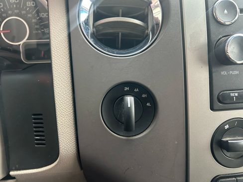 Used 2014 Ford Expedition EL XL image 7