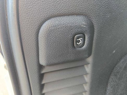 Used 2020 Jeep Grand Cherokee Limited w/ Luxury Group II image 14