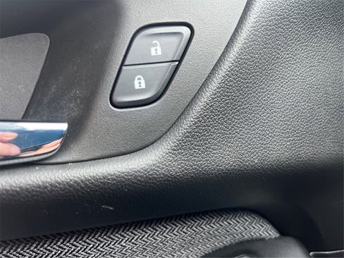 Used 2024 Chevrolet TrailBlazer LT image 40