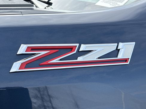 Used 2021 Chevrolet Silverado 2500 LTZ w/ LTZ Convenience Package image 35