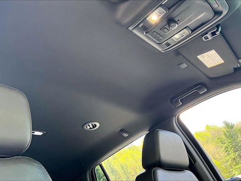 Used 2021 Chevrolet Tahoe LT AWD/4WD image 23