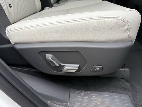 New 2026 Hyundai Santa Fe Limited AWD/4WD image 25