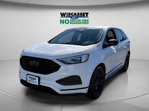 Used 2024 Ford Edge SE w/ Black Appearance Package AWD/4WD image 17