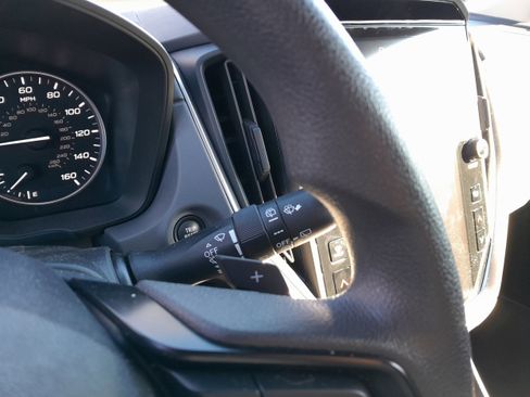 Certified 2025 Subaru Crosstrek 2.0i Premium image 18