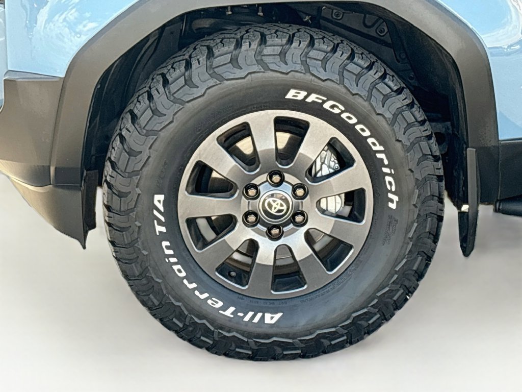 Used 2025 Toyota Land Cruiser AWD/4WD image 30