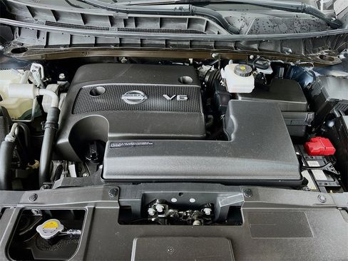 Used 2022 Nissan Murano Platinum w/ Cargo Package image 31