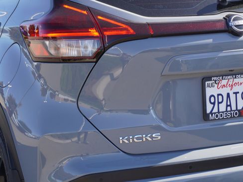 Used 2024 Nissan Kicks SV w/ Exterior Package image 9