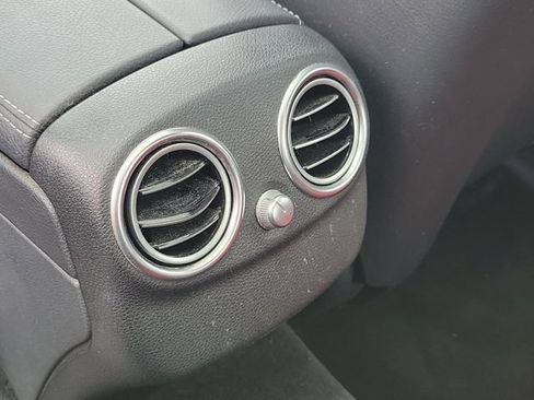 Used 2019 Mercedes-Benz C 300 Coupe image 15