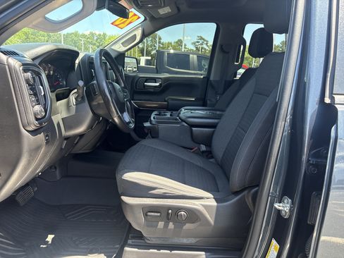 Used 2020 Chevrolet Silverado 1500 LT Trail Boss w/ Convenience Package AWD/4WD image 26
