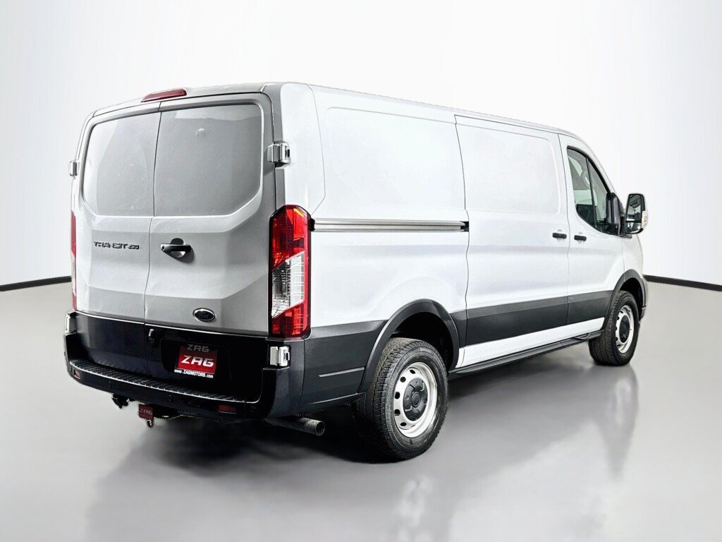 Used 2023 Ford Transit 250 Low Roof w/ Load Area Protection Package RWD image 5