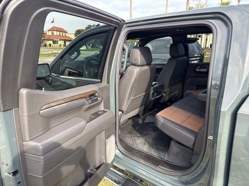 Used 2026 Chevrolet Silverado 1500 High Country w/ High Country Premium Package image 13