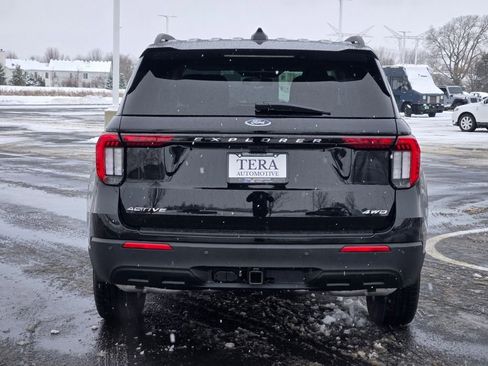 New 2026 Ford Explorer Active image 15