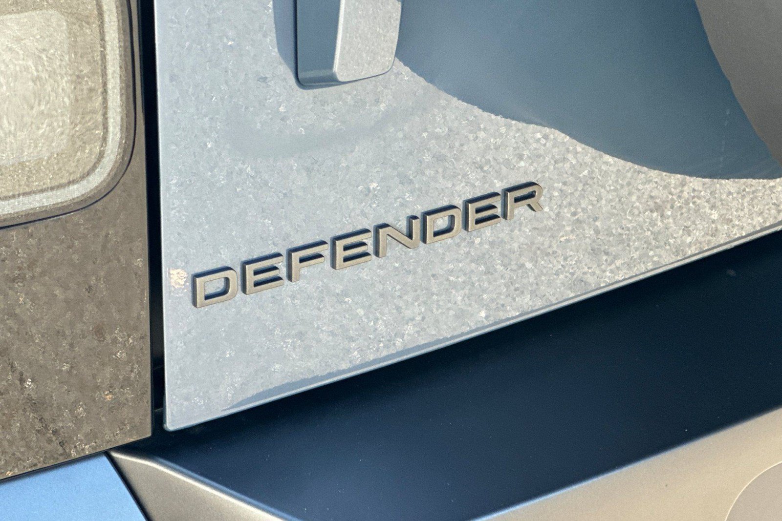 New 2026 Land Rover Defender 110 X-Dynamic SE AWD/4WD image 28
