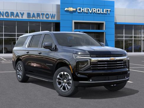 New 2026 Chevrolet Suburban LT w/ Comfort Package RWD image 9