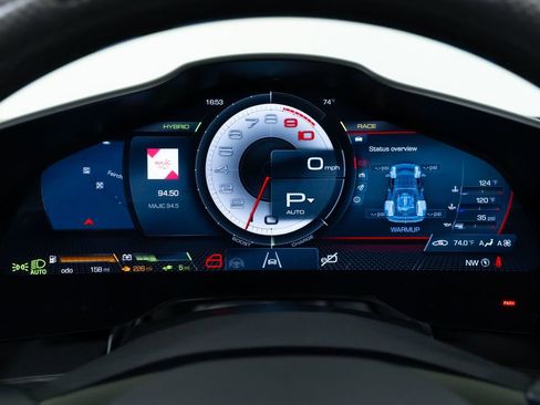 Used 2025 Ferrari 296 GTS image 35